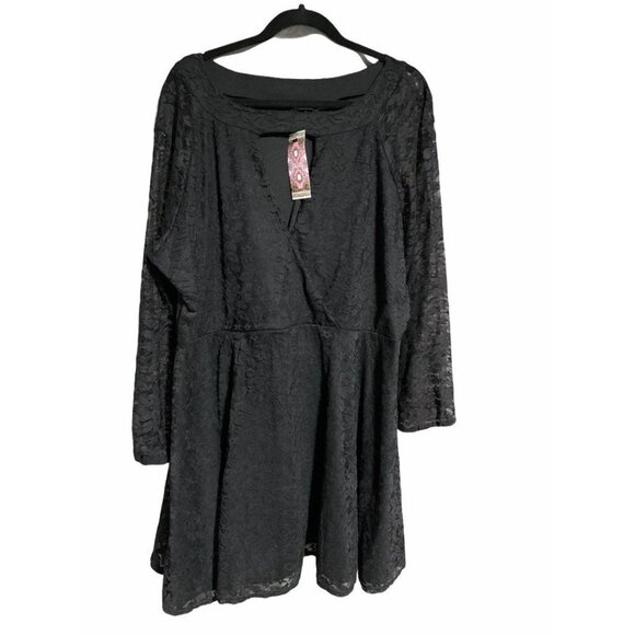 NWT Boohoo plus size Dress 26 - Picture 1 of 5